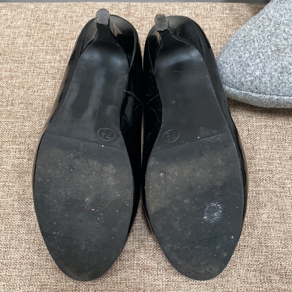 Mossimo Veruca Platform Black Heels - Picture 4 of 7